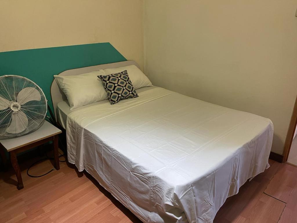 פרייבר Pereyber 2 Room Appartment מראה חיצוני תמונה